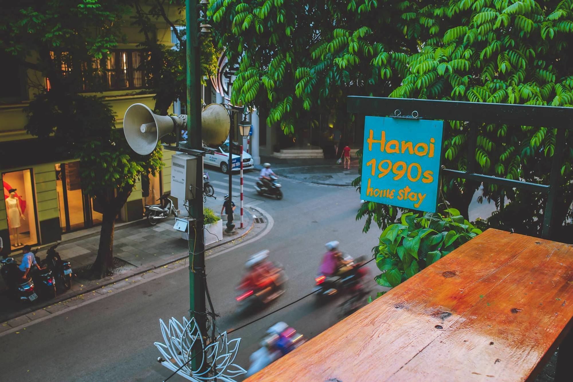 Hanoi 1990S Apartment Exterior photo